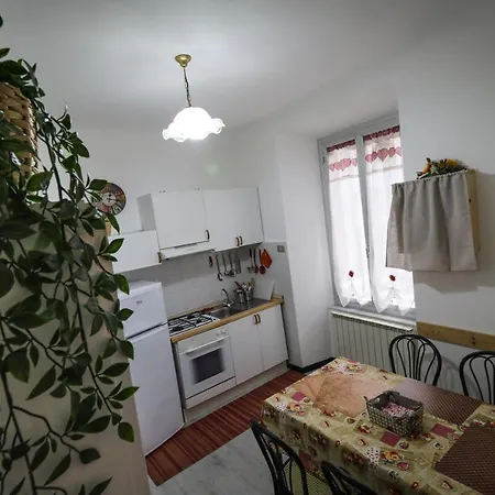 La Darsena. Apartment Savona